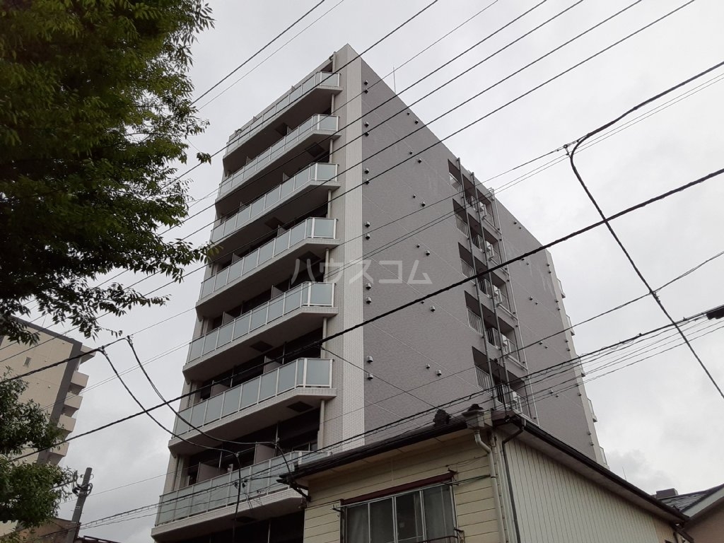 アルファコート西川口２３の外観