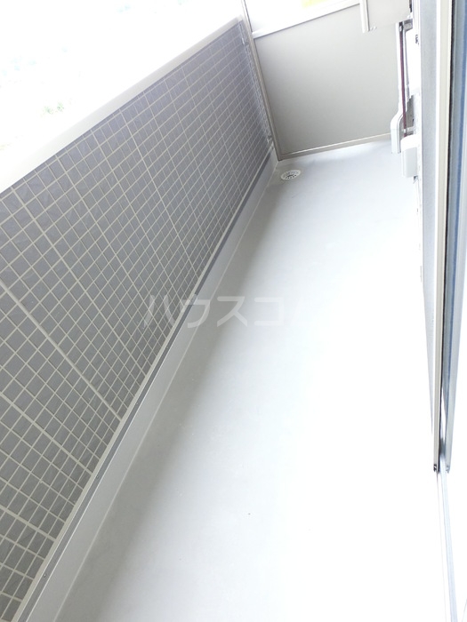 13/27 バルコニー