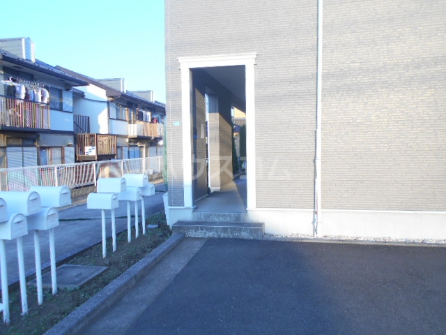 20/28 エントランス