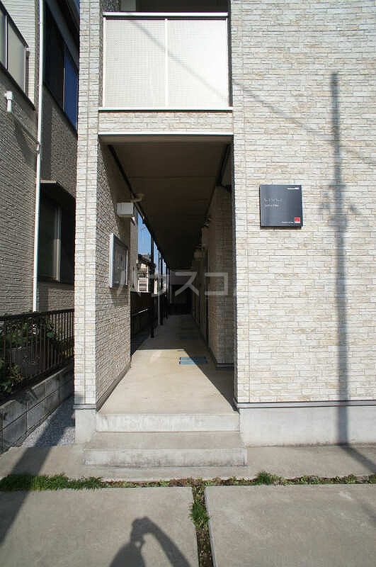 14/22 エントランス