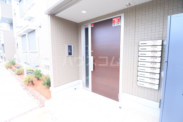 2/7 エントランス