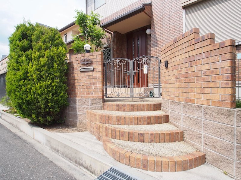 3/7 エントランス