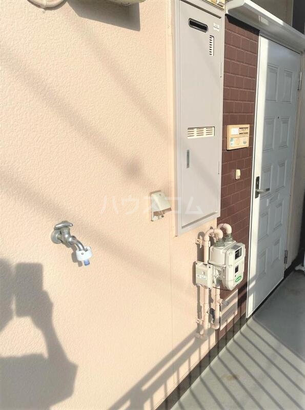 15/17 エントランス