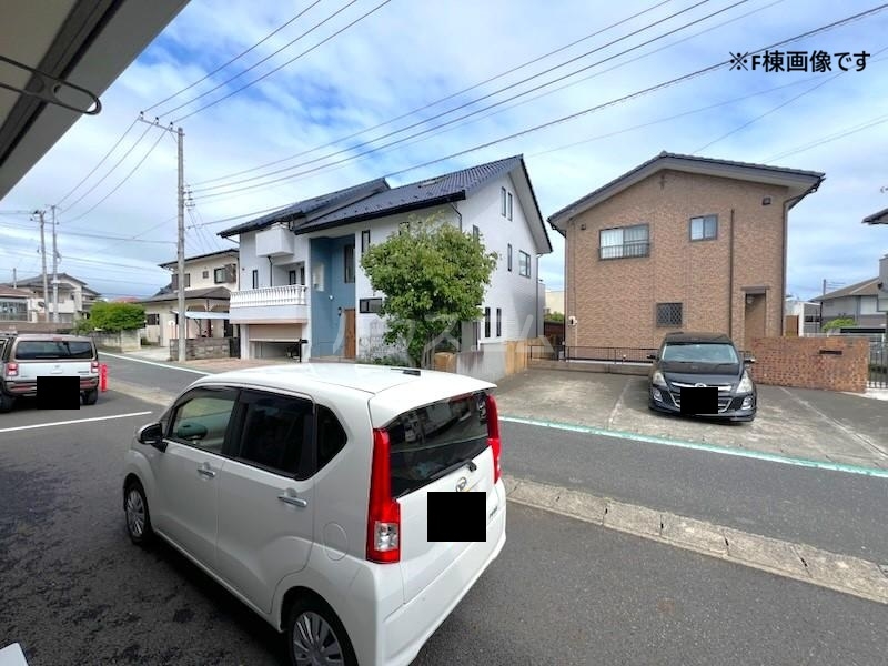 18/24 駐車場