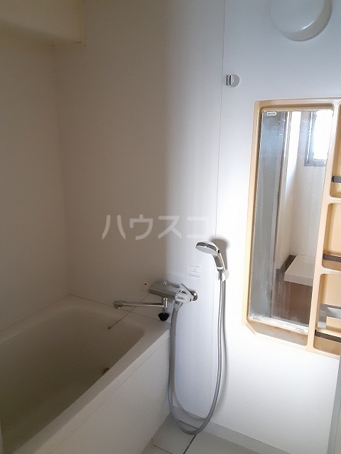 17/30 浴室