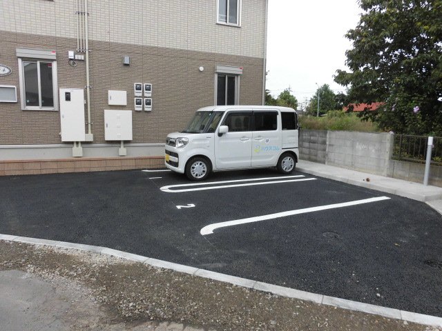 3/7 駐車場