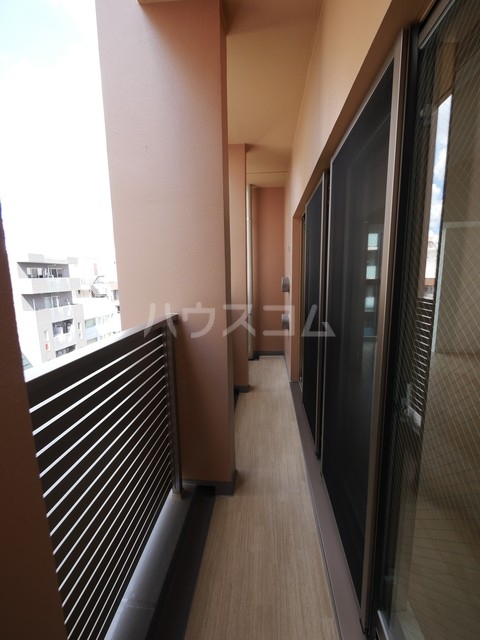 19/30 バルコニー