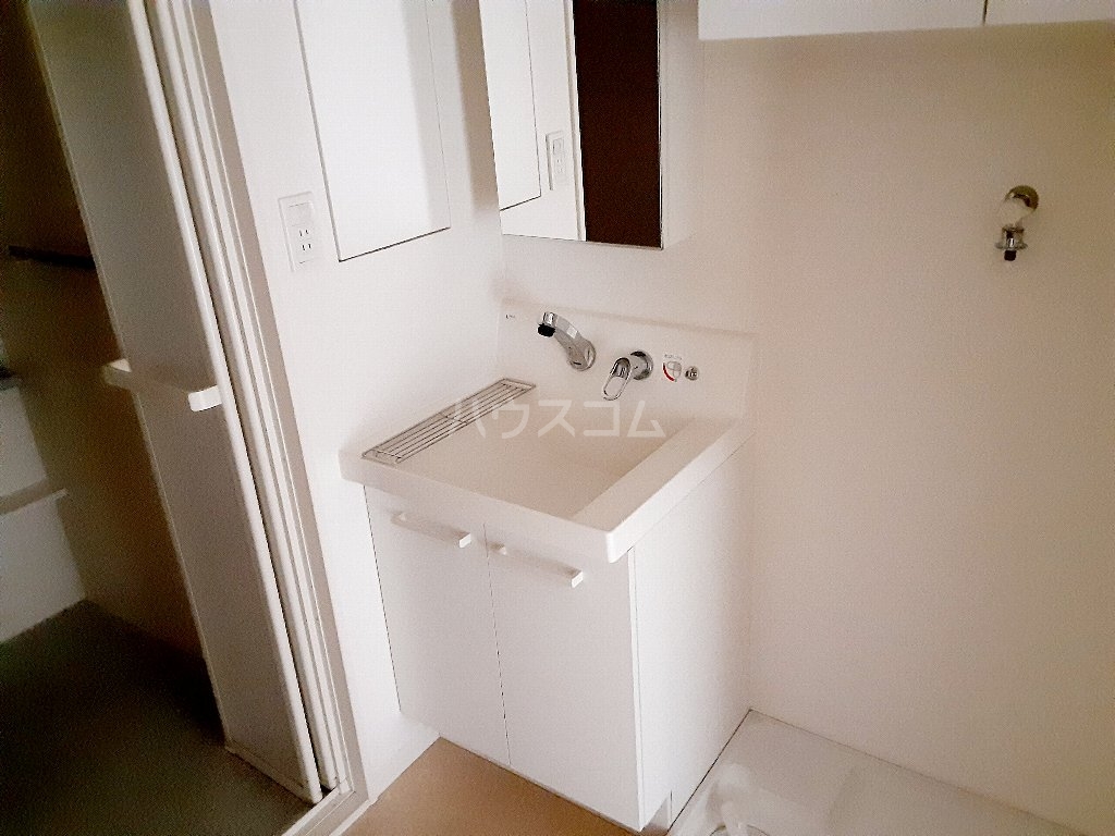 19/30 洗面