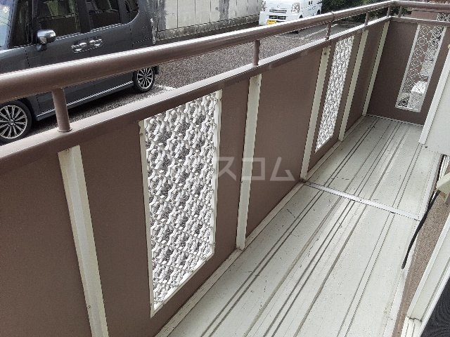 20/30 バルコニー