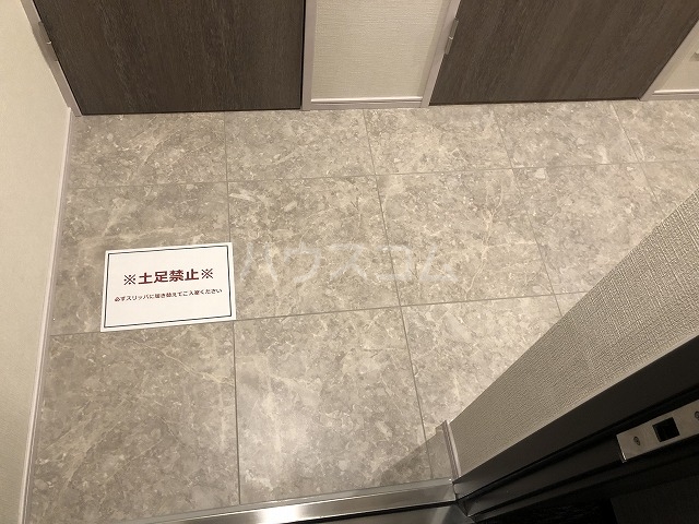 8/30 玄関