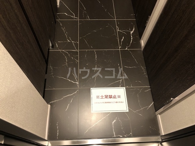 7/30 玄関