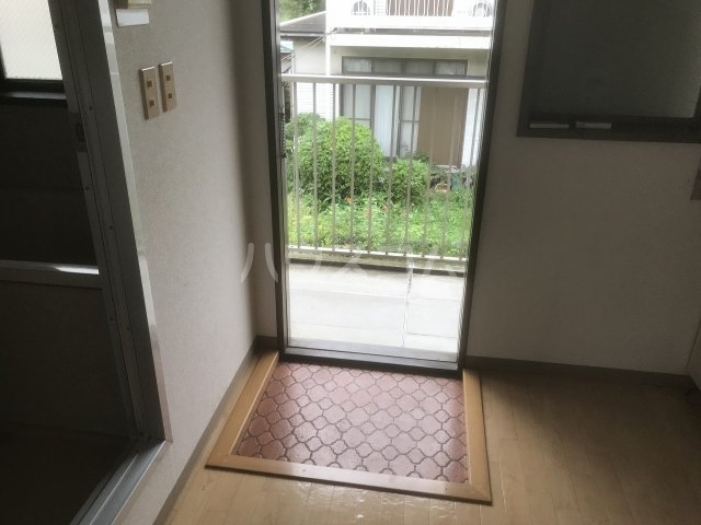 6/18 玄関