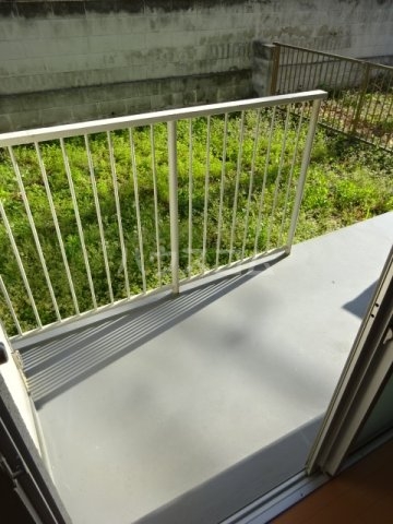 23/30 バルコニー