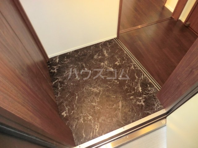 5/20 玄関
