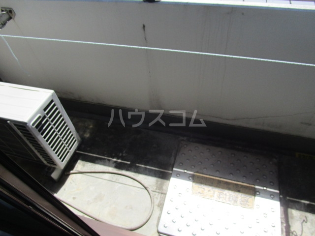 19/30 バルコニー