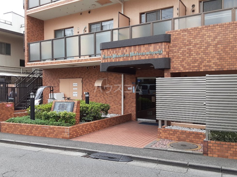 21/24 エントランス