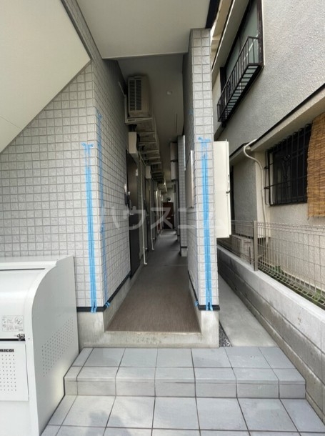 15/25 エントランス