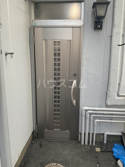 17/25 エントランス