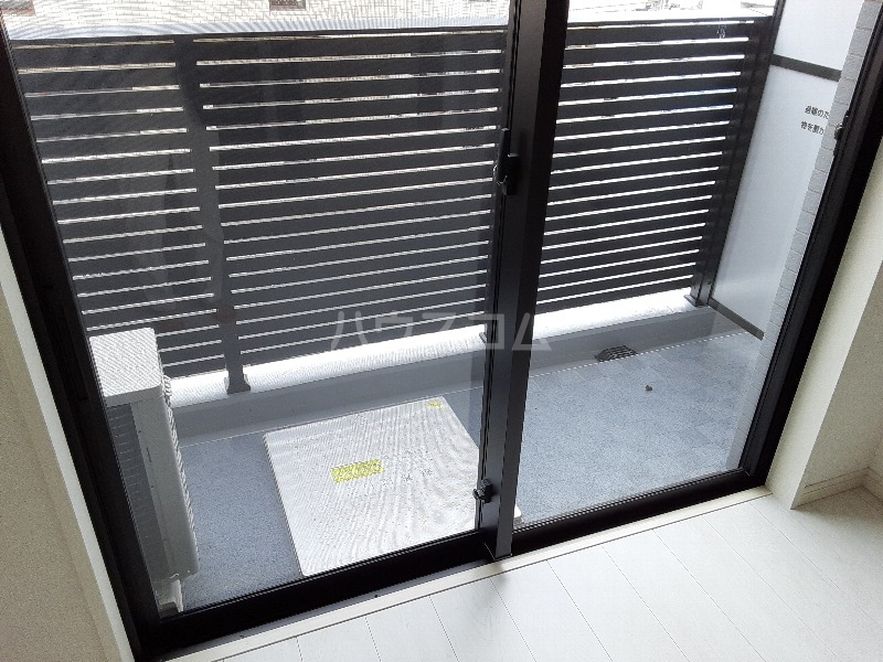 19/30 バルコニー