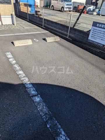 19/20 駐車場