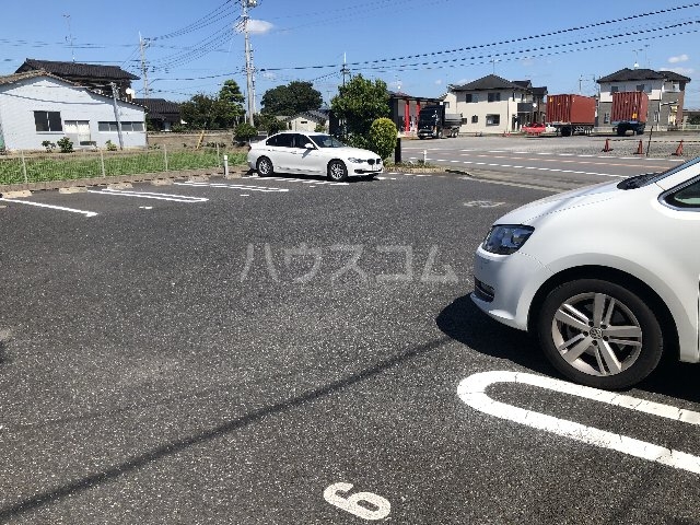 4/5 駐車場