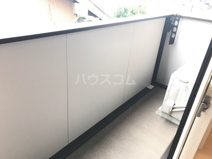 15/22 バルコニー