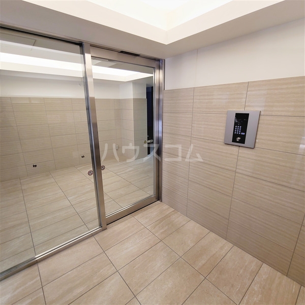 2/8 エントランス