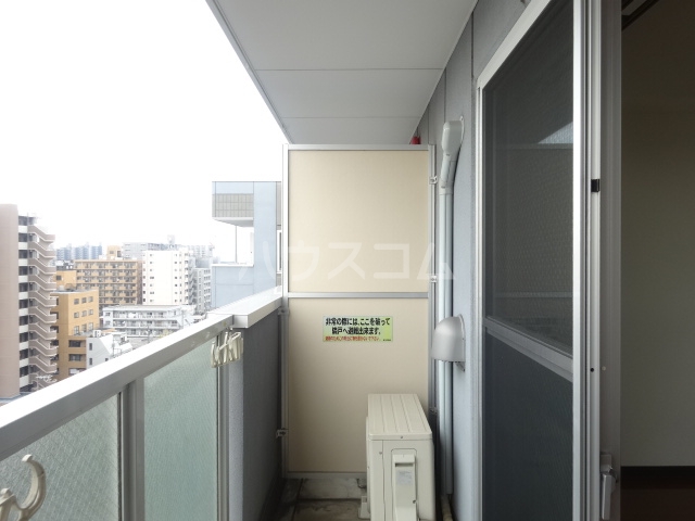21/30 バルコニー