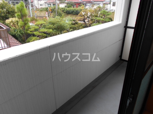 19/28 バルコニー