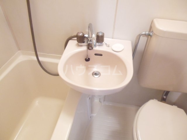 15/30 洗面