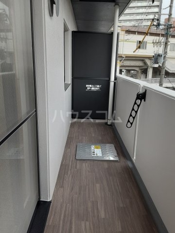 14/28 バルコニー