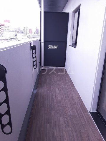 14/30 バルコニー