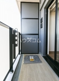 13/27 バルコニー