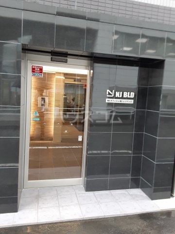 29/30 エントランス