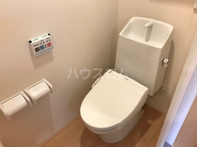 16/26 トイレ