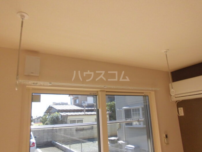 17/28 エントランス