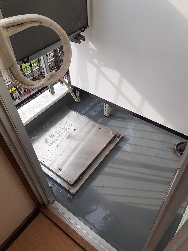 18/30 バルコニー