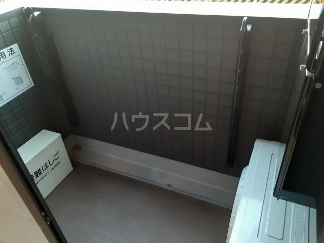 17/30 バルコニー