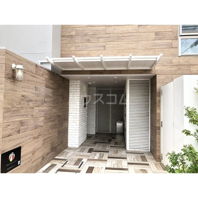 4/7 エントランス