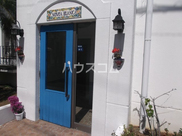 15/19 エントランス