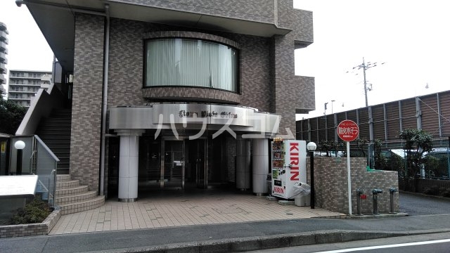 15/20 エントランス