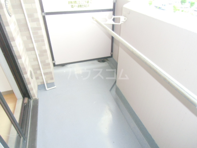 16/28 バルコニー