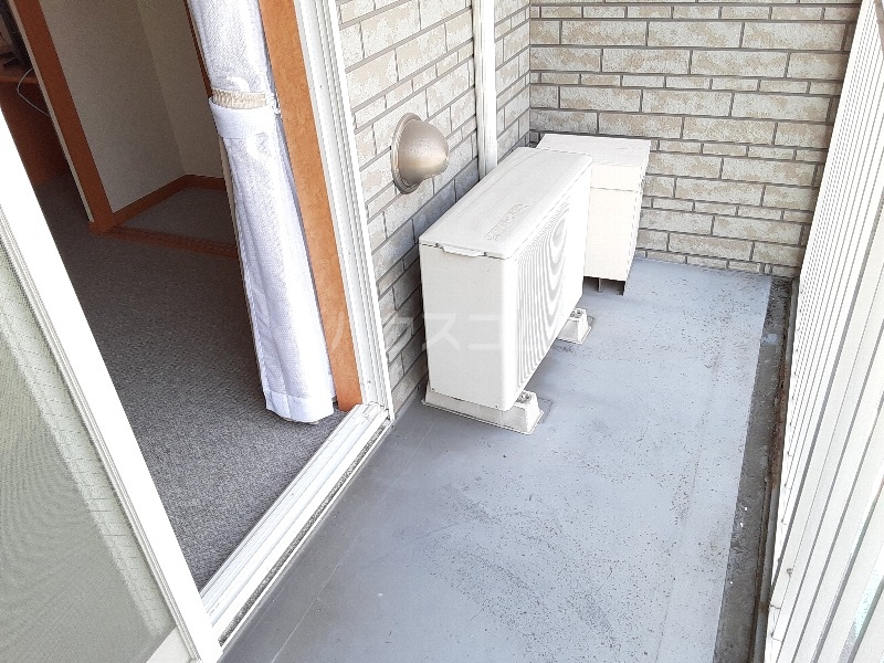 20/30 バルコニー