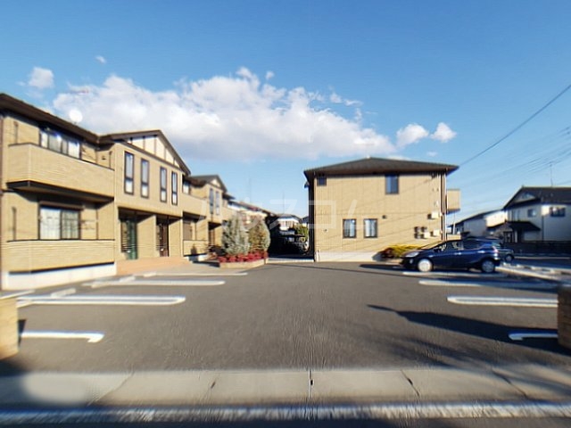 22/29 駐車場