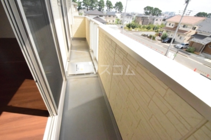 13/25 バルコニー