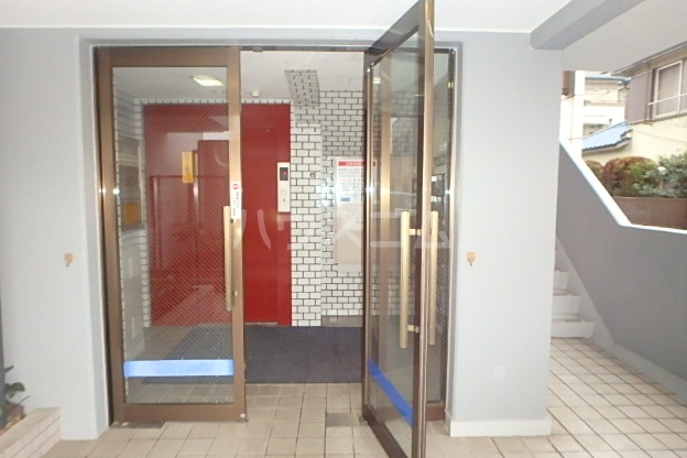 15/24 エントランス