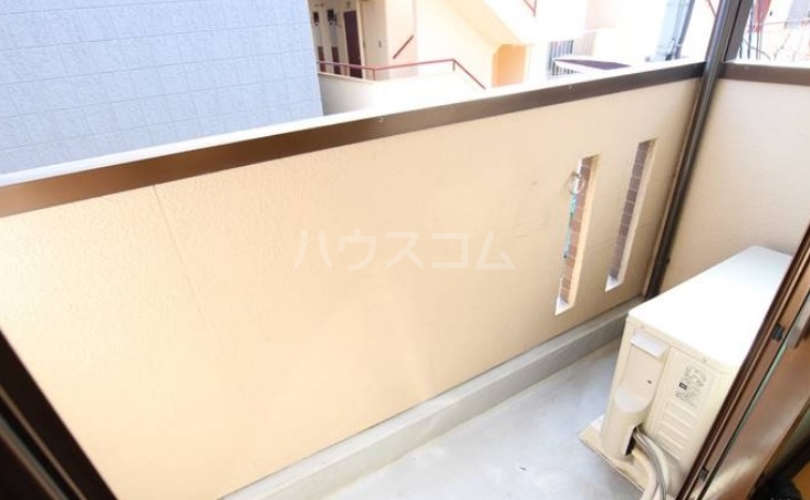 14/27 バルコニー