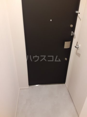 13/30 玄関