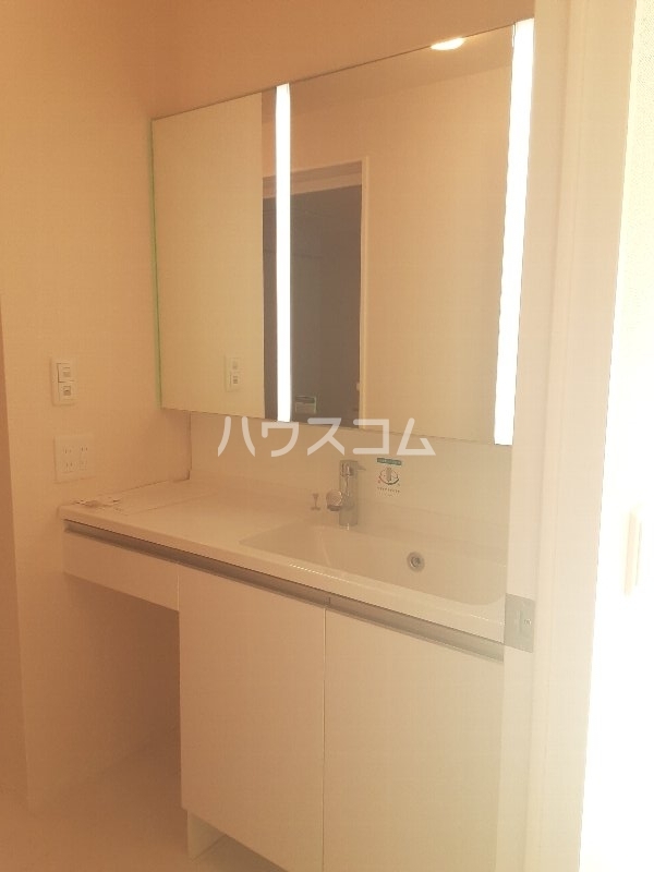 13/27 洗面