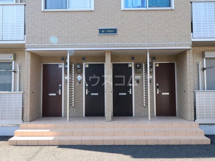 17/27 エントランス